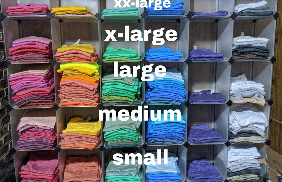 Short Sleeve: Mind Your Own Motherhood